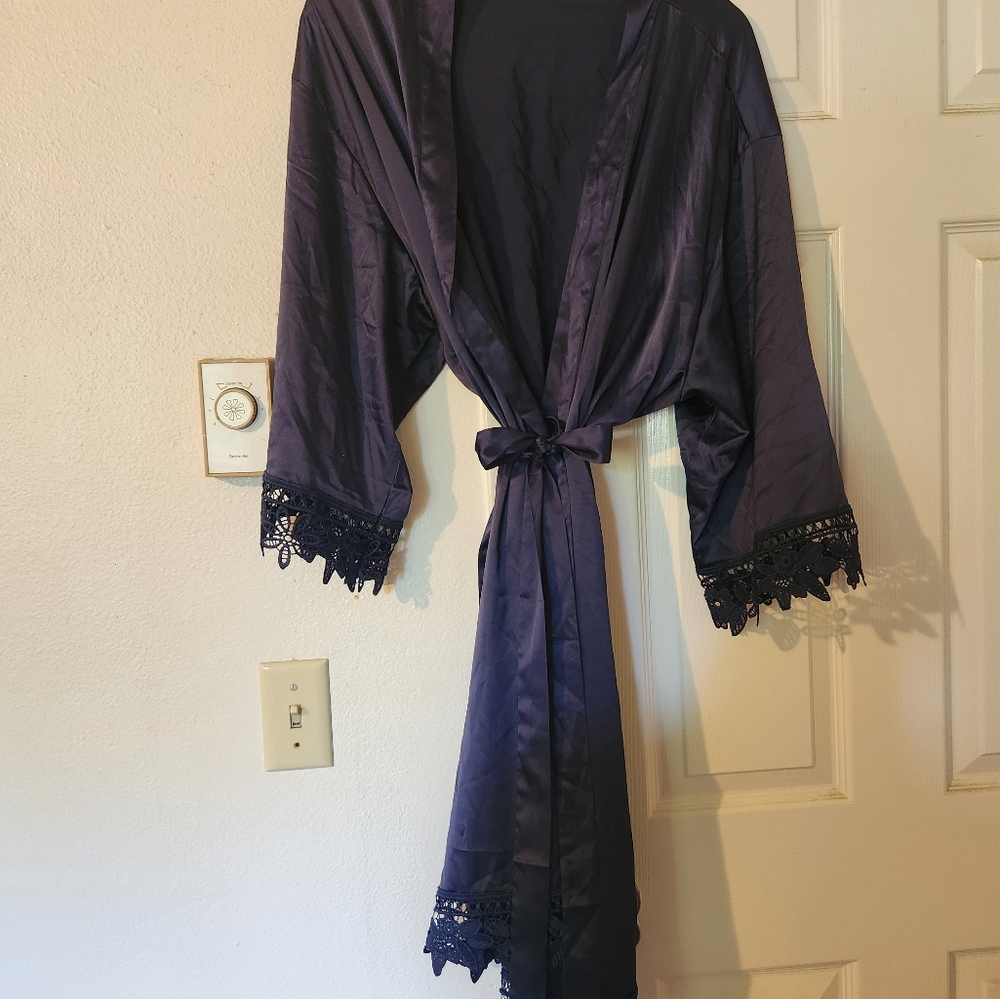 Bridesmaid Robe - Picture 6 of 7